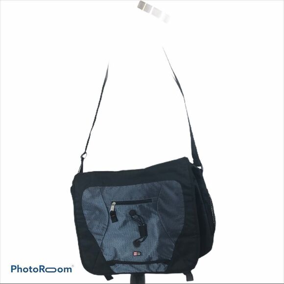 High‎ Trails Messenger Bag Black and Grey - Picture 3 of 8